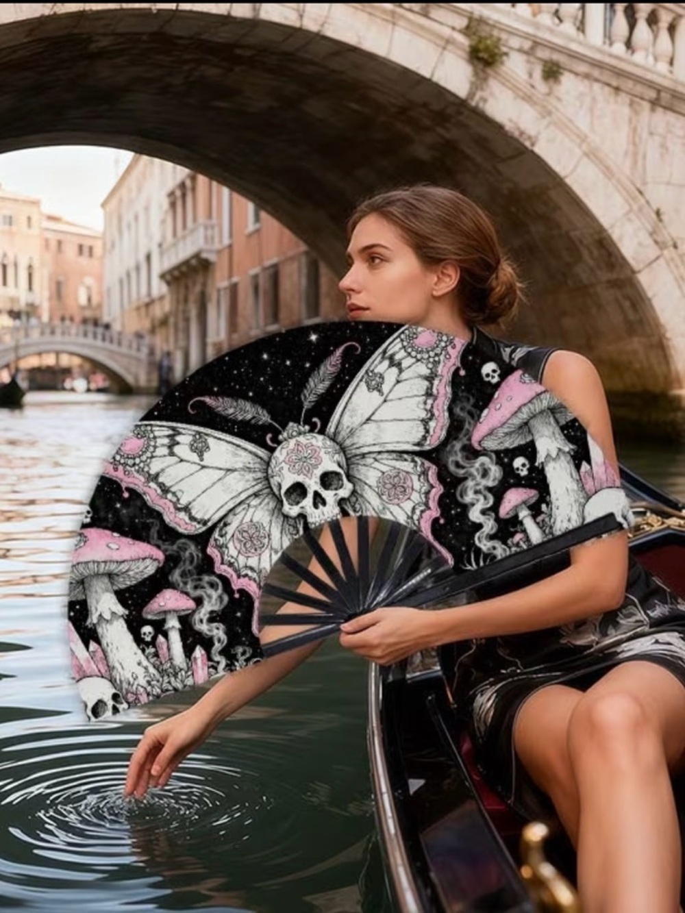 Skull & Butterfly Art fan - Picture 5 of 6